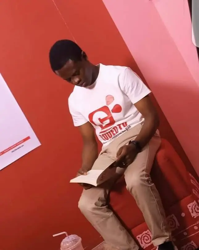 Taiwo Peace Oyeniyi reading